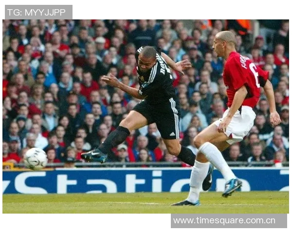 曼联与皇马1213赛季巅峰对决回顾与精彩瞬间解析