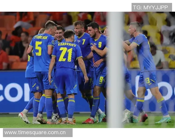 骑士与勇士激战回顾精彩比赛录像全程分析与精彩瞬间重温