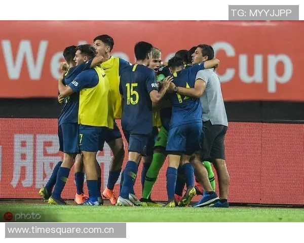 博卡青年队与基多体育大学的激烈对决即将上演，谁能赢得这场精彩比赛的胜利