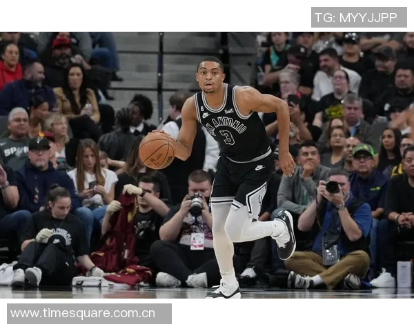 马刺队再度选择摆烂波波维奇因轮休主力球员遭到联盟罚款