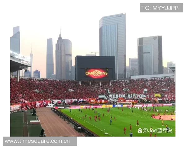 中超激战广州队迎战天津亚泰全力争胜展现球队实力与斗志