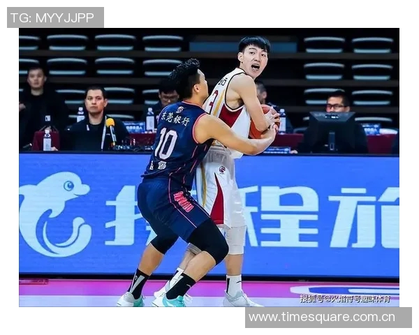 成都网球队中路突破战术分析与成效评估探讨MBA