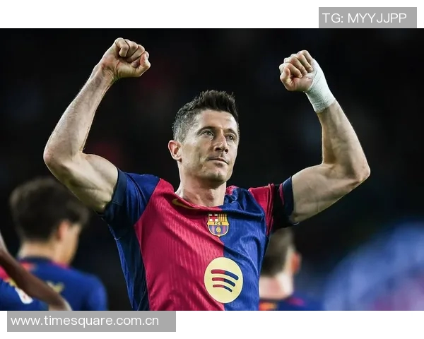 莱万回归老东家首战遭拜仁球迷嘘声四起引发热议