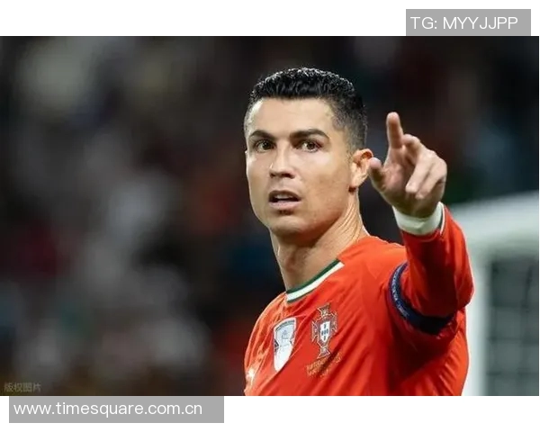 马丁内斯的传奇旅程与足球生涯的辉煌成就探讨